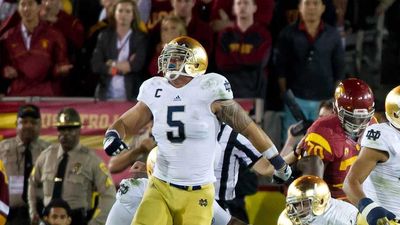 Manti Te'o Found Funniest Way to Tease USC-Loving Neighbors After Notre Dame's Win