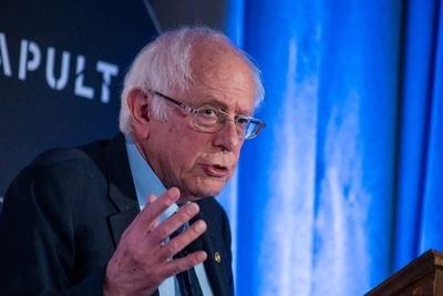 Bernie Sanders Slams Jeff Bezos For Reportedly Replacing 600,000 Amazon Jobs With Robots: 'That's The Direction Of Every Major Corporation'