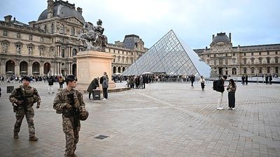 Louvre reopens as Paris prosecutor reveals stolen jewels worth an estimated €88 million