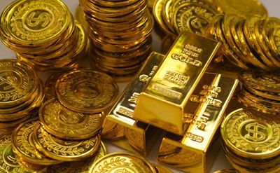 China's Gold Binge May Eclipse US Dollar, Says Top Economist