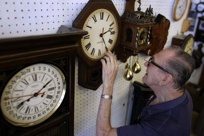 Survey reveals what Britons really think about daylight savings