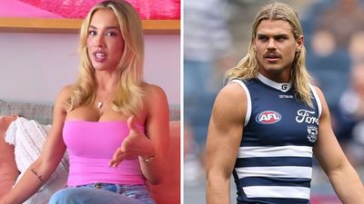 Tammy Hembrow Seemingly Shades Rumoured Ex Bailey Smith In New Tinder Video