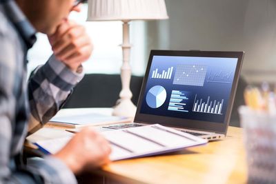 Firms in England set for £1bn business rates hike next year