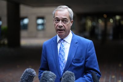 Farage appears in Commons gallery as ‘mere spectator’ at PMQs