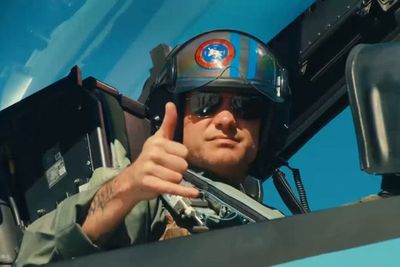 Pete Hegseth takes flight in F-18 fighter jet with elite ‘Top Gun’ pilots in latest social media stunt