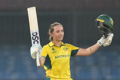 Ash Gardner and Annabel Sutherland inspire Australia victory over England