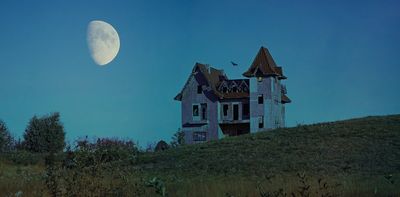 A brief history of the haunted house in western cinema and literature