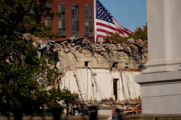 White House hasn’t filed plans for Trump’s new ballroom despite demolition under way