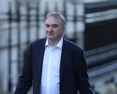 Attacks on UK cabinet secretary ‘stink of political cowardice’, union leader says