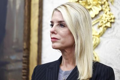 Top Democrat on House oversight panel demands Pam Bondi release Epstein files