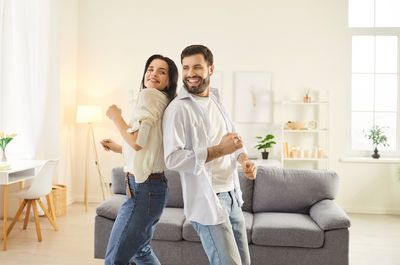 10 Husband Traits That Matter More Than Money, Looks, or Status