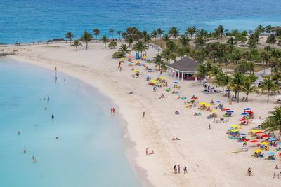 Eight Americans arrested in the Bahamas after ‘high-powered weapons’ and cash allegedly found on their boat