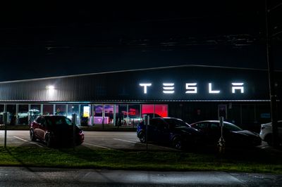 Tesla Profits Tumble On Higher Costs, Tariff Drag