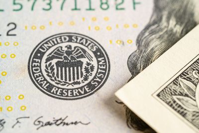 Federal Reserve Move: A Quiet Policy Shift That Could Drain Retiree Savings Without a Rate Cut
