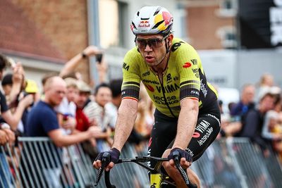 Wout van Aert returns from holidays to resume training ahead of winter cyclocross season