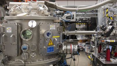 World's biggest X-ray laser discovers never-before-seen type of ice that's solid at room temperature