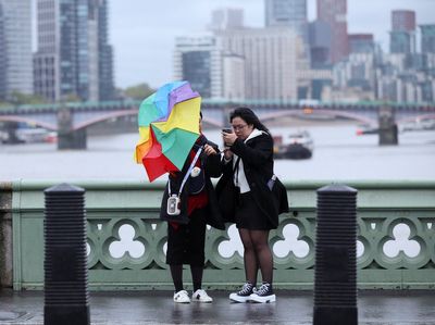 Storm Benjamin LIVE: Flood alerts as UK lashed with 70mph winds and heavy rain