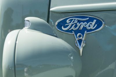 How To Earn $500 A Month From Ford Stock Ahead Of Q3 Earnings
