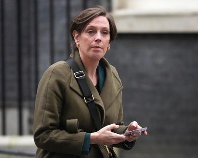 Five grooming gang survivors tell PM they will stay on panel only if Jess Phillips remains in post