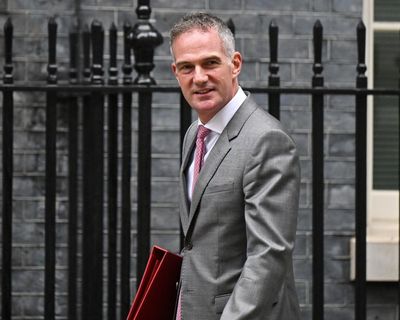 Dozens of Labour MPs warn of chaos for firms over gender recognition advice