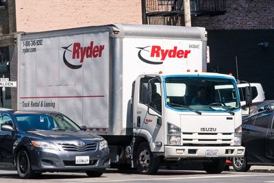 Ryder System CEO Says 2025 Growth Is On Track Despite Market Pressures