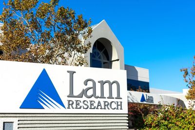 Lam Research Stock Gains On Solid Results, Analyst Highlights AI-Driven Outlook
