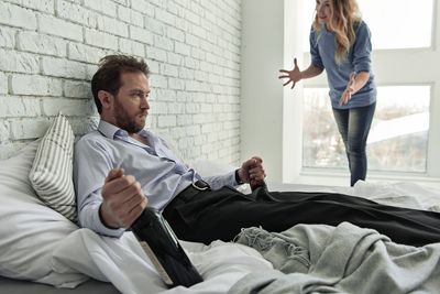 11 Small Signs He’s Not Ready for a Future With You