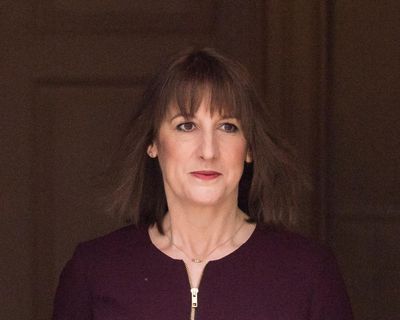 Reeves considers breaking manifesto pledge with income tax rise to fill £30bn gap