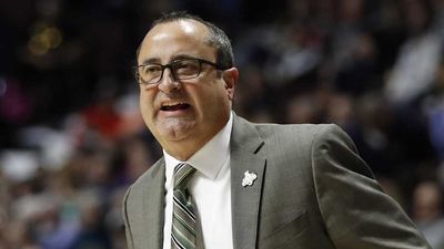 Wings Hire Top College Basketball Coach to Lead Paige Bueckers, Dallas Franchise