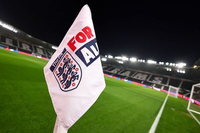 Incredible ref error means game will be REPLAYED