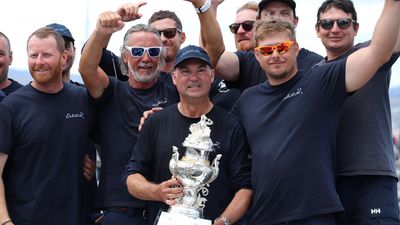 History beckons in Sydney-Hobart juggling act