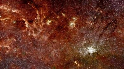 A faint glow in the Milky Way could be a dark matter footprint