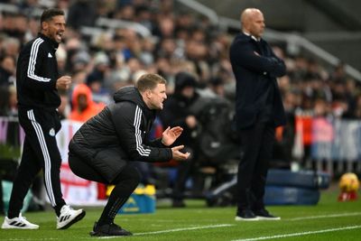 Eddie Howe responds to Arne Slot’s ‘smaller club’ jibe amid Alexander Isak transfer saga