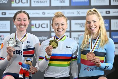 Katie Archibald wins world elimination silver as Emma Finucane’s sprint title defence ends