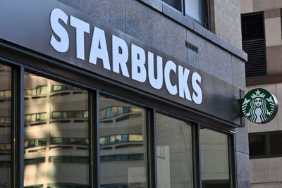Starbucks Faces Possible Nationwide Strike as Workers Vote on Walkout