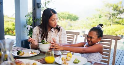 8 Health Fads Parents Are Pushing on Their Kids Without Science