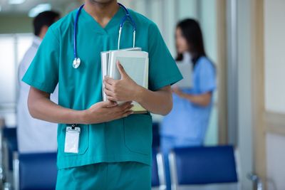 8 Nutrition Myths Still Taught in Medical Schools