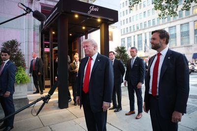 Trump team still fuming that protestors got within feet of president at surprise appearance at DC restaurant