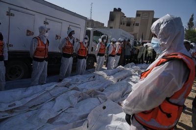 As Israel returns bodies, Palestinians face a grisly search through corpses for lost loved ones
