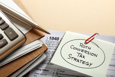 Eight Factors to Consider When Considering a Roth Conversion