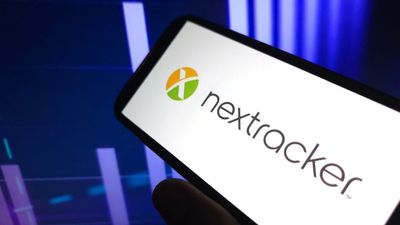 Nextracker Keeps Winning With Record Bookings And Fresh Analyst Optimism