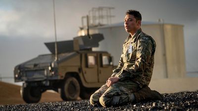 A House Of Dynamite ‘Packs A Wallop,’ Critics Say, As The Apocalyptic Thriller Hits Netflix