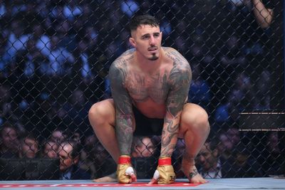 What time is Tom Aspinall fight tonight? Briton defends heavyweight title at UFC 321