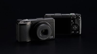 This popular pair of compact cameras get a firmware refresh: Ricoh GR III and GR IIIx get flash mode and stability enhancement