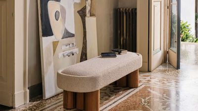 15 Elite-Looking Entryway Benches That Will Guarantee a Good First Impression (and Help You Be More Organized)