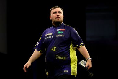 Luke Littler’s world number one bid suffers setback with defeat to James Wade