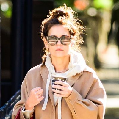 Katie Holmes Makes a Case for Tomato Girl Fall With a $5,250 Bag, Affordable Chunky Sneakers, and Wide-Leg Jeans