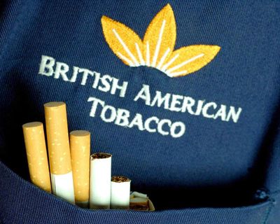 Peer trying to derail UK smoking ban discussed bill with relative at tobacco firm