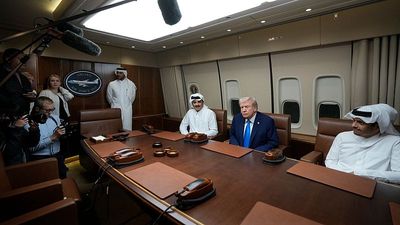 Trump makes unplanned stop in Qatar to discuss Gaza peace efforts
