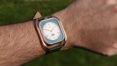 A Week on the Wrist with the Hvilina L&MR Lion – a quirky favourite returns in a classy new outfit